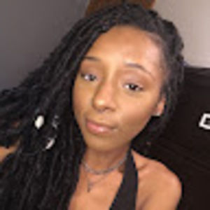 Meet your Posher, Cierra